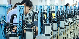 靈科超聲波-產(chǎn)品生產(chǎn)流水線